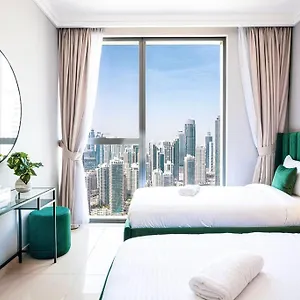 Apartment Magnificent Brand New Lux 3br Burj & Fountain View, Dubai
